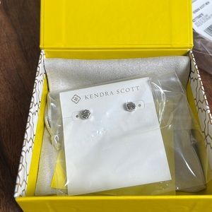 Kendra Scott Nola Silver Stud Earrings Platinum Drusy
